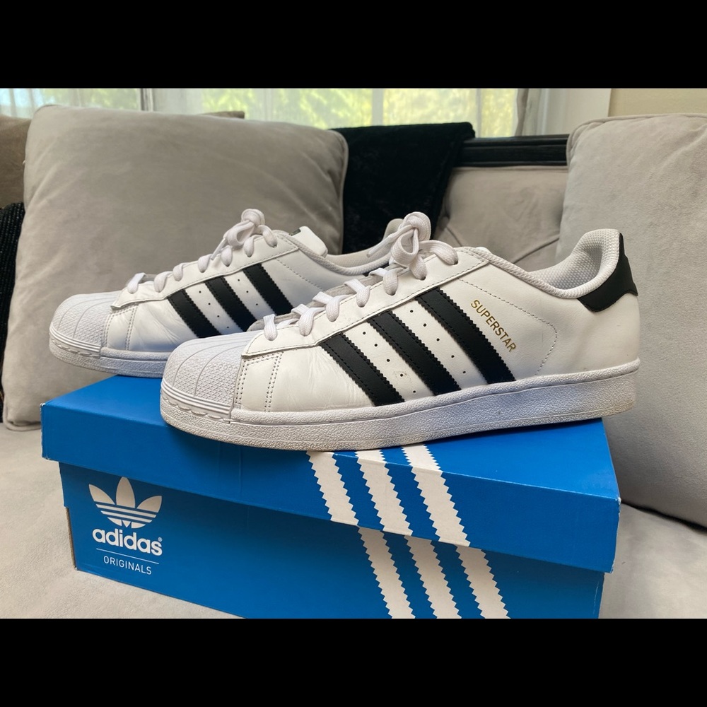 Superstar black strip